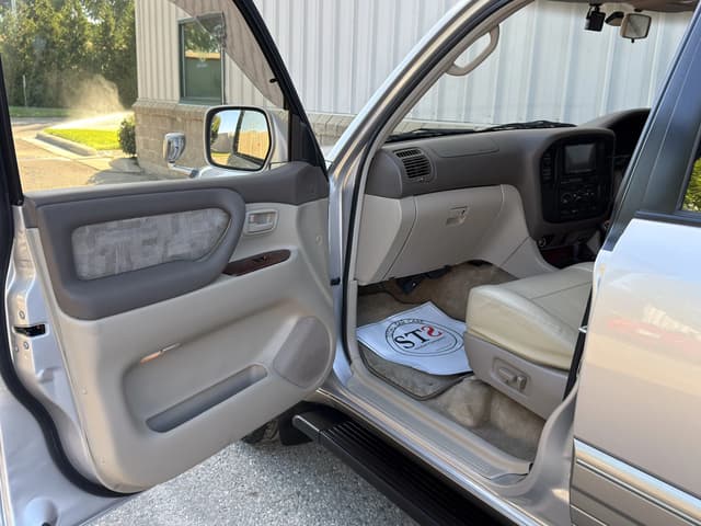 2000 Toyota Land Cruiser JDM car for sale — photo 15 of 18