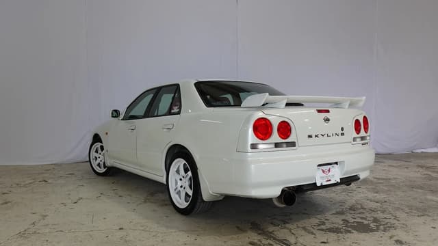 1999 Nissan Skyline JDM car for sale — photo 7 of 16