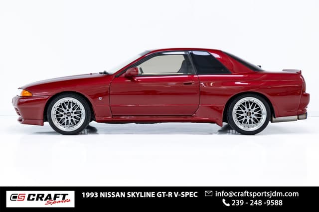 1993 Nissan Skyline JDM car for sale — photo 6 of 8