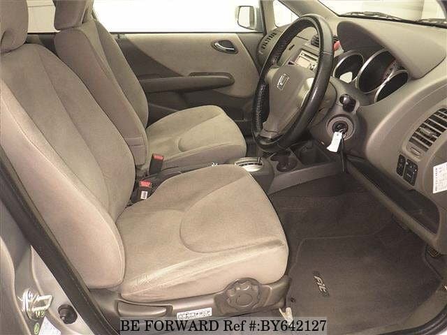 2006 Honda Fit JDM car for sale — photo 5 of 7