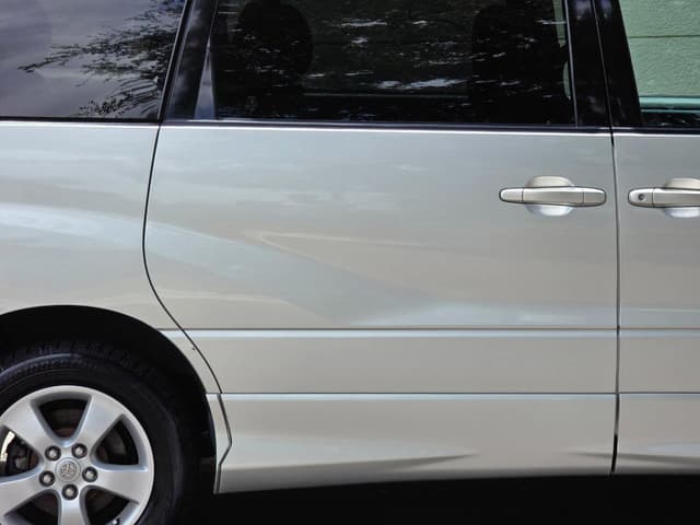 2000 Toyota Estima JDM car for sale — photo 5 of 25