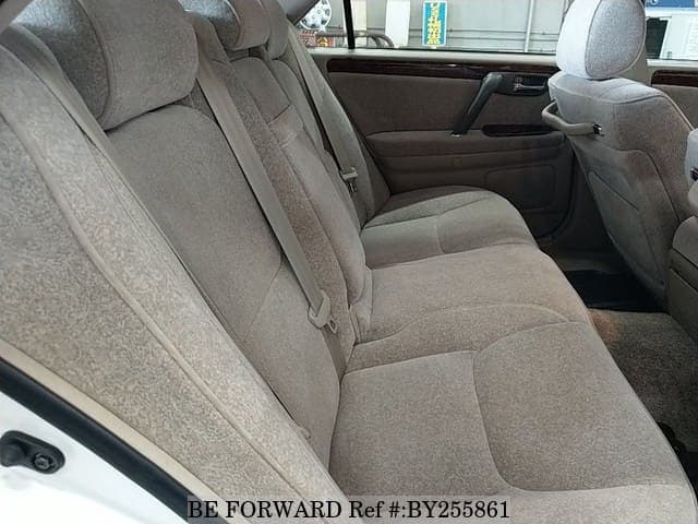 2000 Toyota Crown JDM car for sale — photo 5 of 6