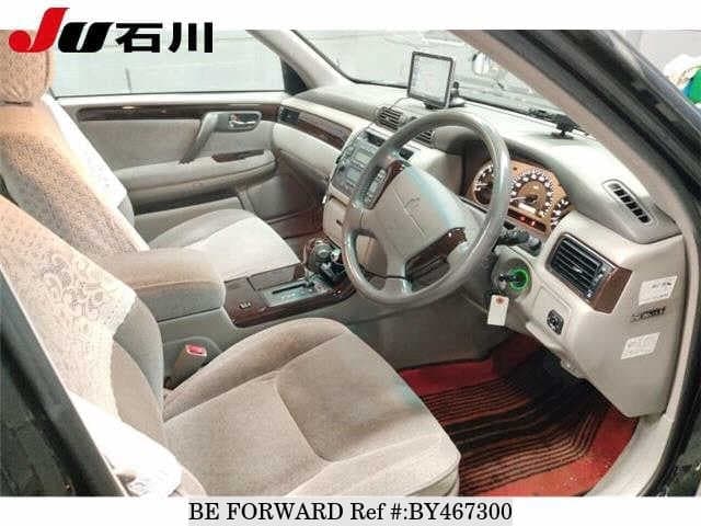 2000 Toyota Crown JDM car for sale — photo 3 of 6