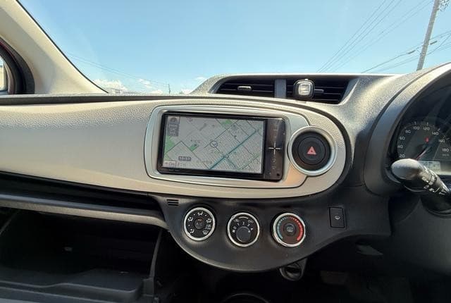 2011 Toyota Vitz JDM car for sale — photo 25 of 25