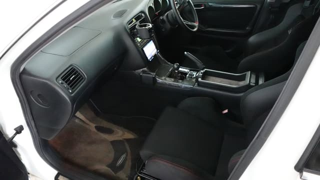 1999 Toyota Aristo JDM car for sale — photo 12 of 19