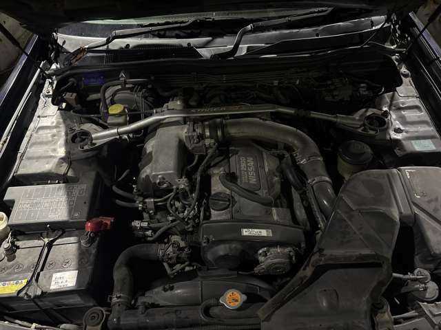 1997 Nissan Stagea JDM car for sale — photo 2 of 20