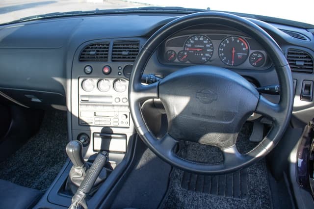 1995 Nissan Skyline JDM car for sale — photo 14 of 25