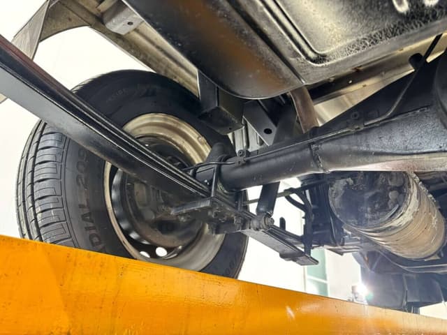 1996 Suzuki Carry JDM car for sale — photo 20 of 25