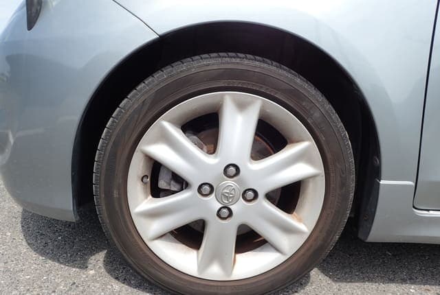 2006 Toyota Vitz JDM car for sale — photo 9 of 25