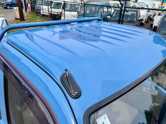1995 Daihatsu Hijet JDM car for sale — photo 20 of 25