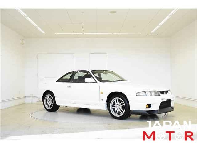 1997 Nissan Skyline JDM car for sale — photo 3 of 15