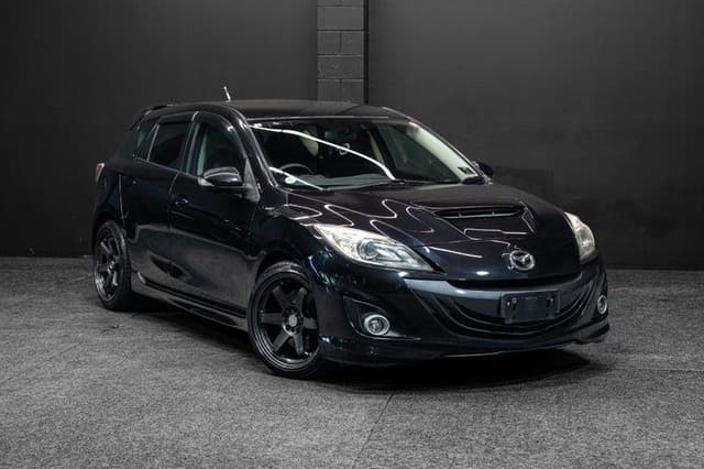 2012 Mazda Axela JDM car for sale — photo 9 of 12