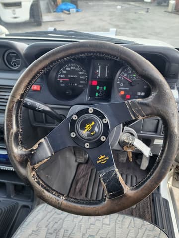 1996 Mitsubishi Pajero JDM car for sale — photo 16 of 24