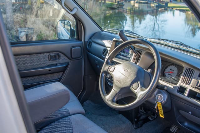 1999 Daihatsu Atrai JDM car for sale — photo 10 of 25