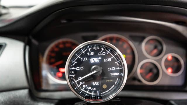 2001 Mitsubishi Lancer Evolution JDM car for sale — photo 16 of 25