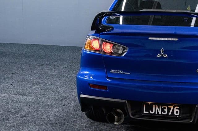 2009 Mitsubishi Lancer Evolution JDM car for sale — photo 9 of 20