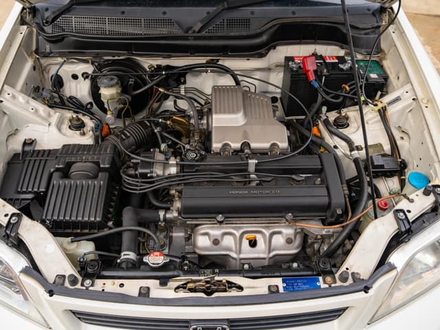 1999 Honda CR-V JDM car for sale — photo 14 of 15