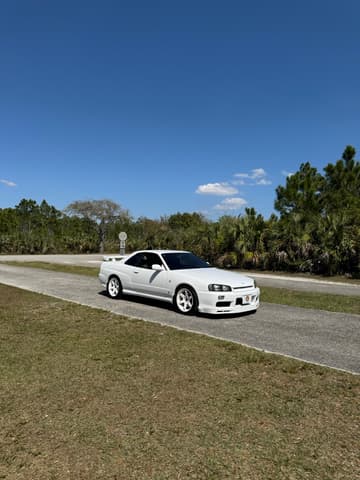 1998 Nissan Skyline JDM car for sale — photo 21 of 22