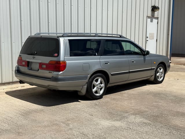 1996 Nissan Stagea JDM car for sale — photo 3 of 21