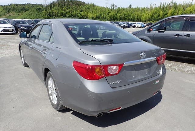2009 Toyota Mark X JDM car for sale — photo 3 of 25