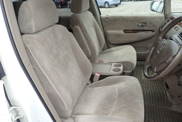 2000 Honda Odyssey JDM car for sale — photo 25 of 25