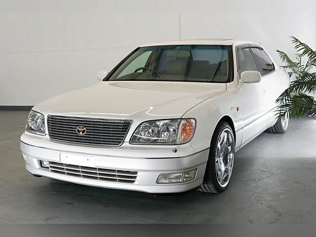1997 Toyota Celsior JDM car for sale — photo 3 of 25