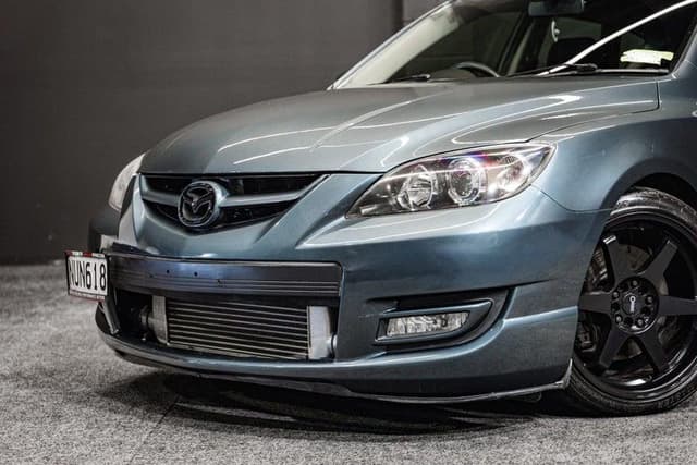 2009 Mazda Axela JDM car for sale — photo 2 of 19