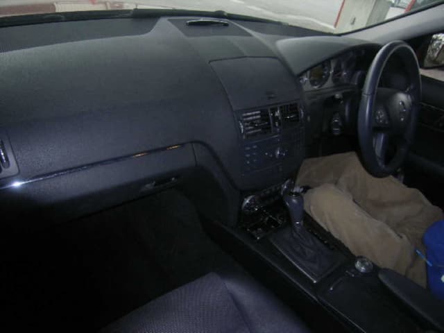 2008 Mercedes-Benz C Class JDM car for sale — photo 3 of 8