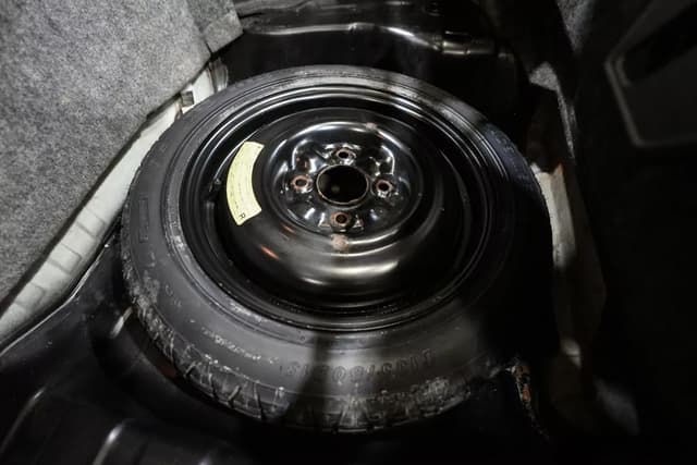 1996 Nissan Skyline JDM car for sale — photo 21 of 25
