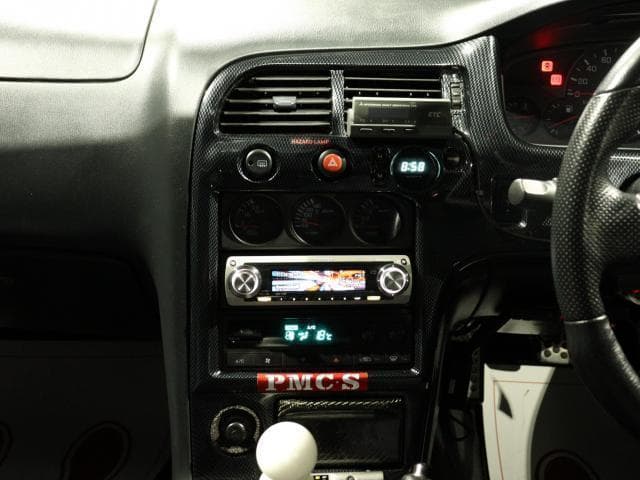 1998 Nissan Skyline JDM car for sale — photo 13 of 19