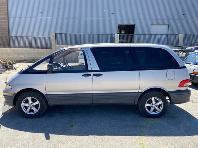 1993 Toyota Estima JDM car for sale — photo 10 of 25