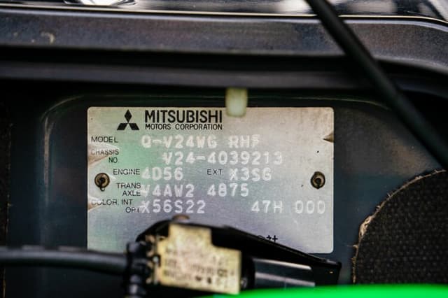 1992 Mitsubishi Pajero JDM car for sale — photo 12 of 12