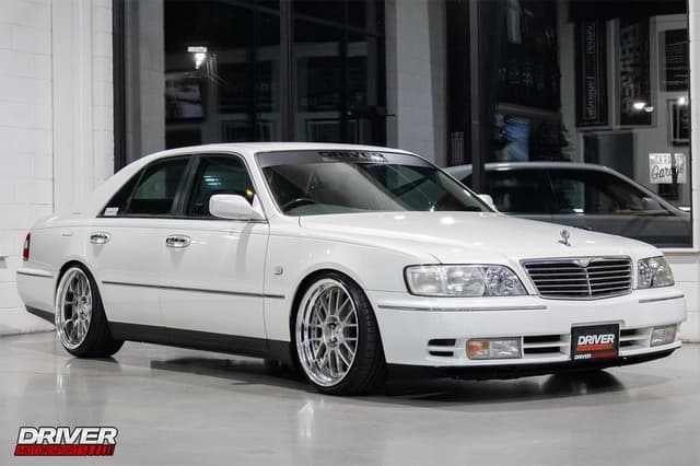 1996 Nissan Cima JDM car for sale — photo 12 of 25
