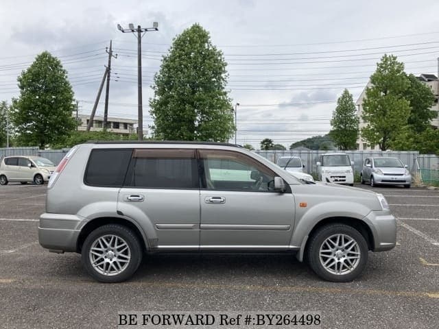 2003 Nissan X Trail JDM car for sale — photo 4 of 6