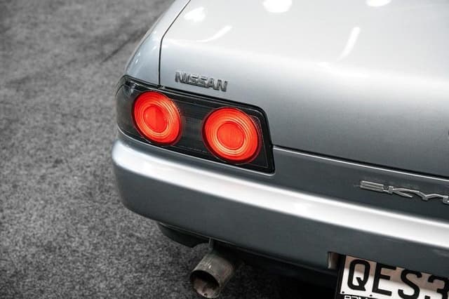 1991 Nissan Skyline JDM car for sale — photo 9 of 19
