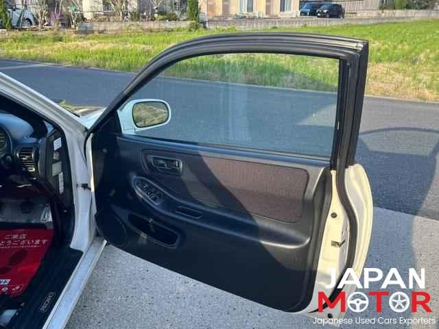 1997 Honda Integra JDM car for sale — photo 16 of 24