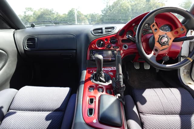 1997 Mazda RX-7 JDM car for sale — photo 13 of 17