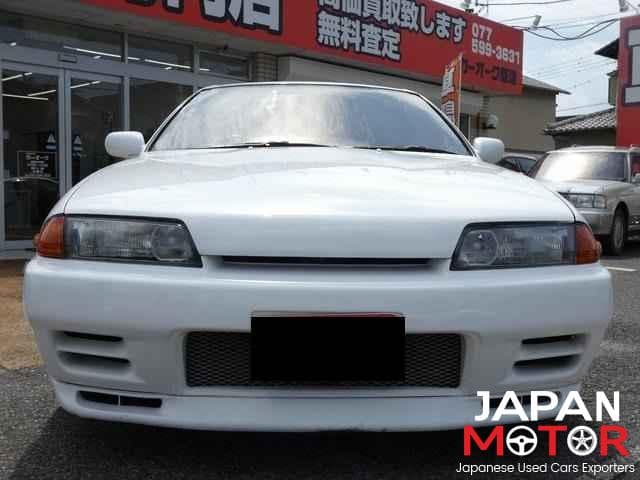 1992 Nissan Skyline JDM car for sale — photo 2 of 10