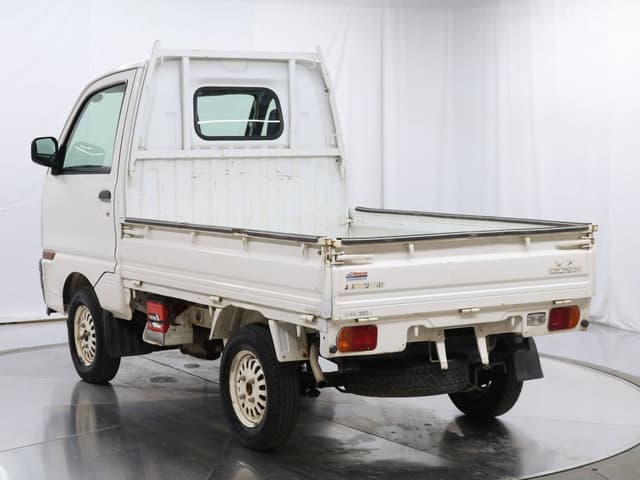 1997 Mitsubishi Minicab JDM car for sale — photo 5 of 25