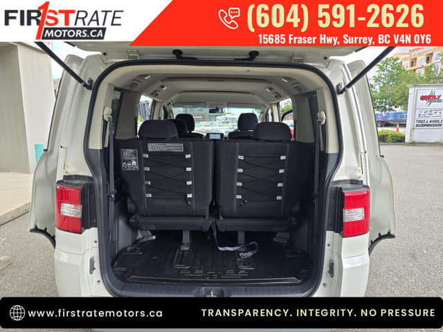 2009 Mitsubishi Delica JDM car for sale — photo 12 of 25