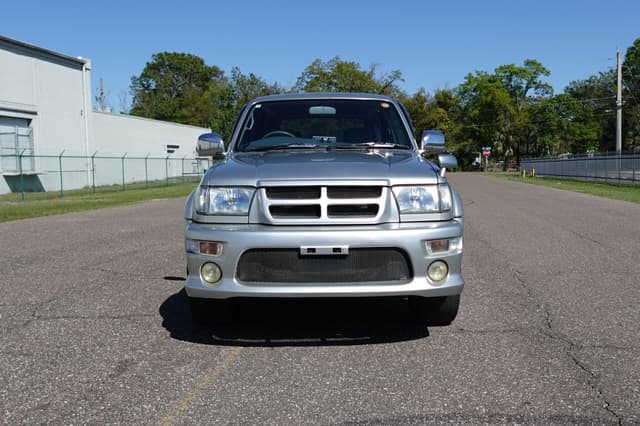 1999 Toyota Hilux Surf JDM car for sale — photo 18 of 21