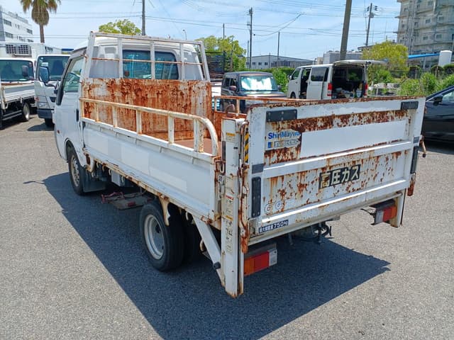 2008 Mazda Bongo JDM car for sale — photo 3 of 10