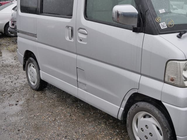 2002 Mitsubishi Town Box JDM car for sale — photo 10 of 25
