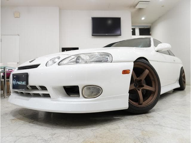 1996 Toyota Soarer JDM car for sale — photo 14 of 20
