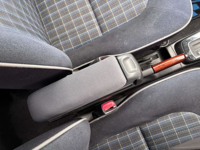 2001 Daihatsu Mira JDM car for sale — photo 23 of 25