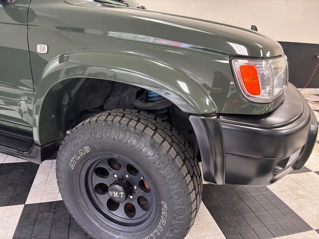 1999 Toyota Hilux Surf JDM car for sale — photo 10 of 24
