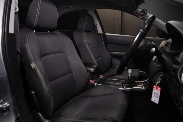2006 Mazda Atenza JDM car for sale — photo 16 of 19
