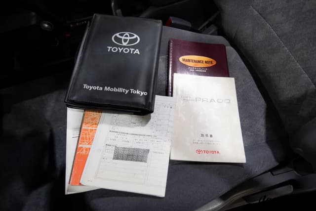 2000 Toyota Land Cruiser Prado JDM car for sale — photo 18 of 25