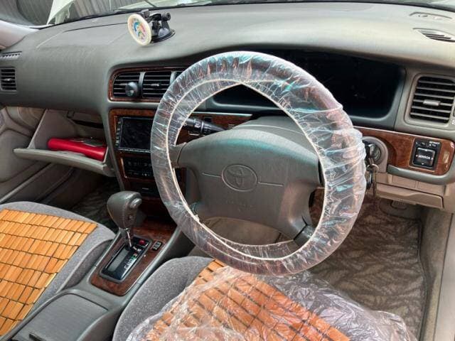 1999 Toyota Mark II JDM car for sale — photo 8 of 20