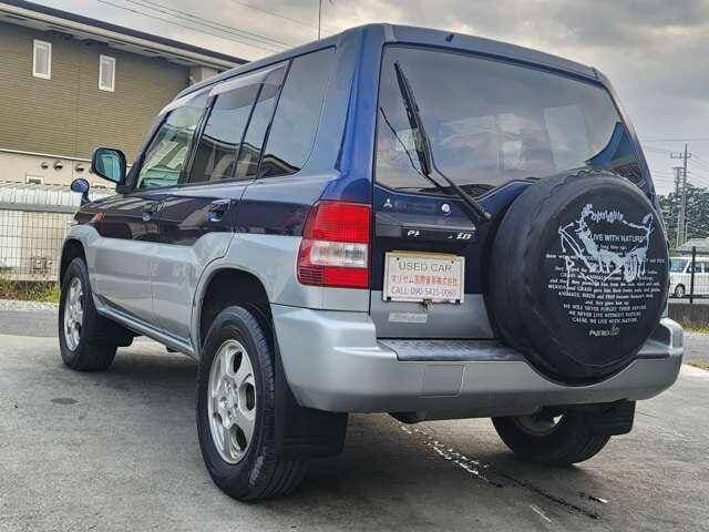2001 Mitsubishi Pajero JDM car for sale — photo 8 of 20
